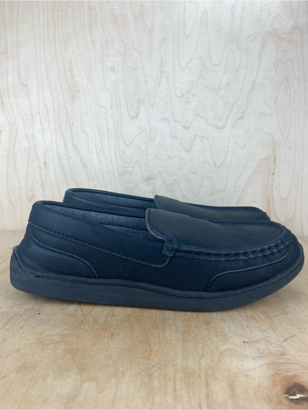 My Slippers Women’s Black Leather Slip-On Moccasin Loafers Size 10